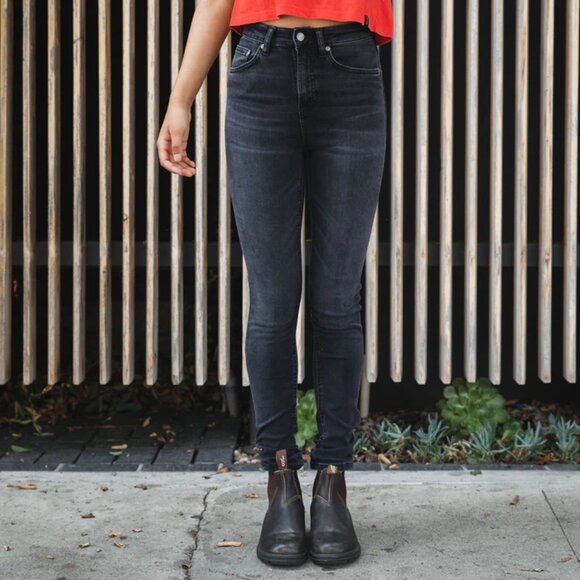 Nudie Jeans Co Hightop Tilde Night Spirit Dark Wash Rinse High Rise Tight Pant 6 - Picture 3 of 12